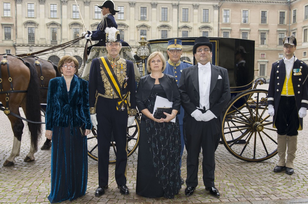 Kungliga slottet, Stockholm. Högtidliga audienser onsdagen den 23 september 2015. Bosnien Herzegovina. Ambassadör Ms. Vesna Cuzic med följeslagare. Introduktör Bengt Lundborg.